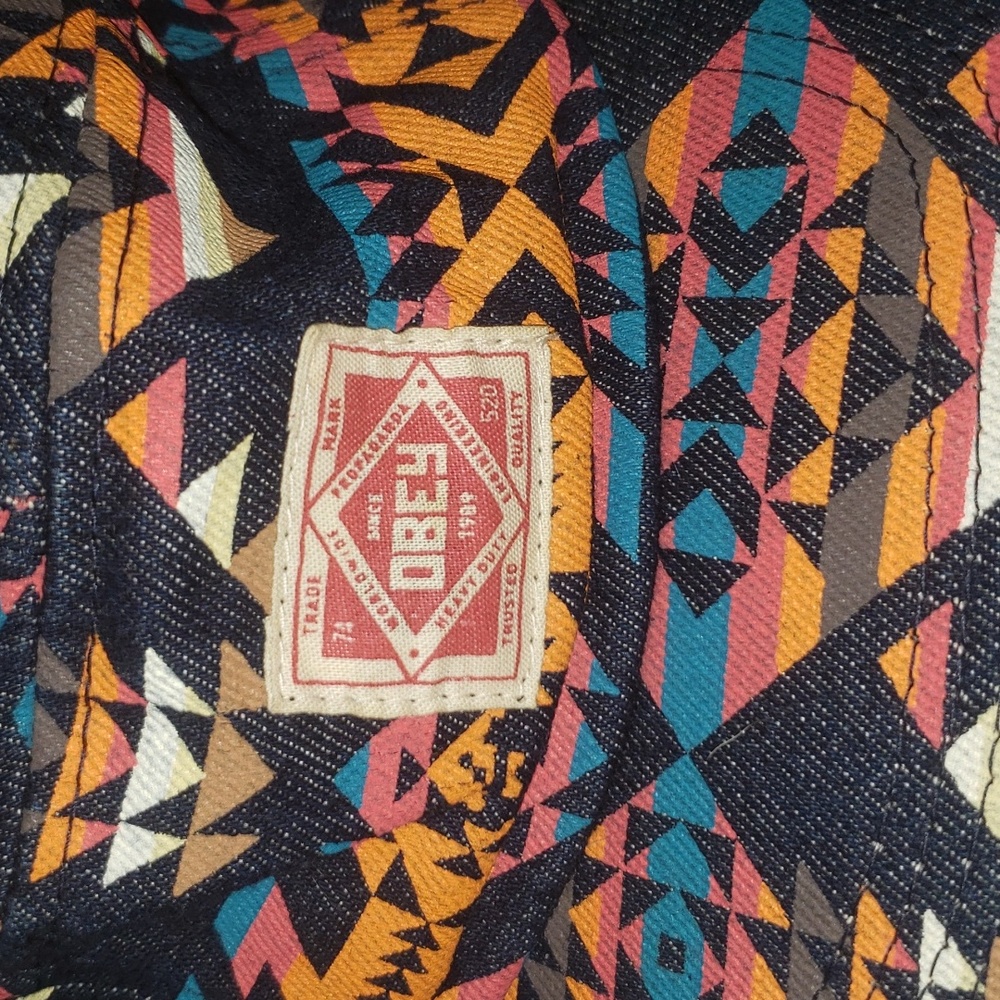 VTG (OBEY) - Picture 5 of 5